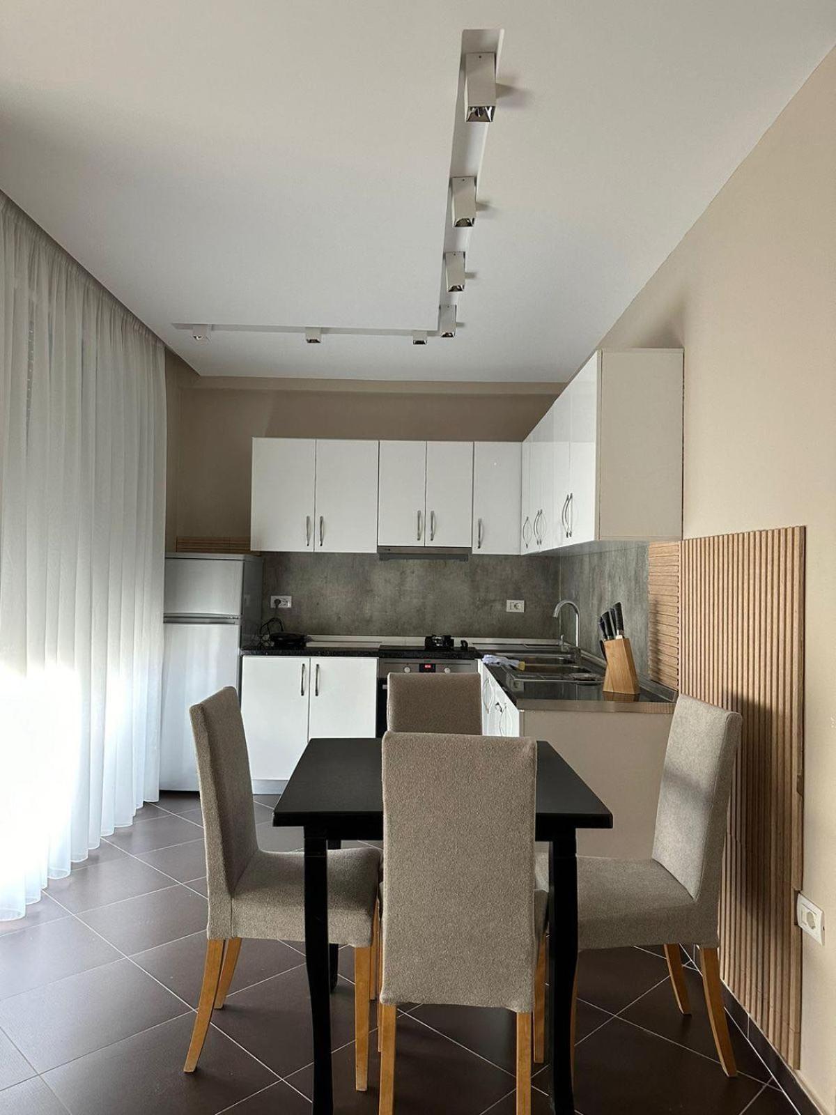 Nais Hotel