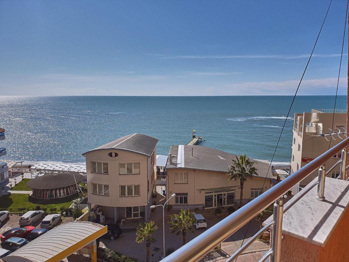 Hotel Nais Durres
