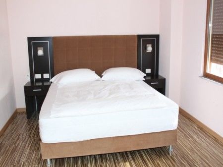 Hotel Nais