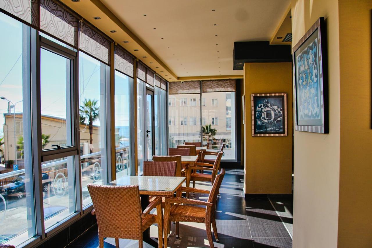 Nais 3* Durrës
